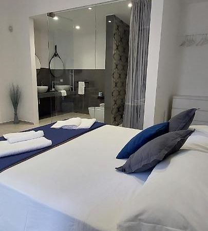 Miramare Rooms B&B Авола Экстерьер фото