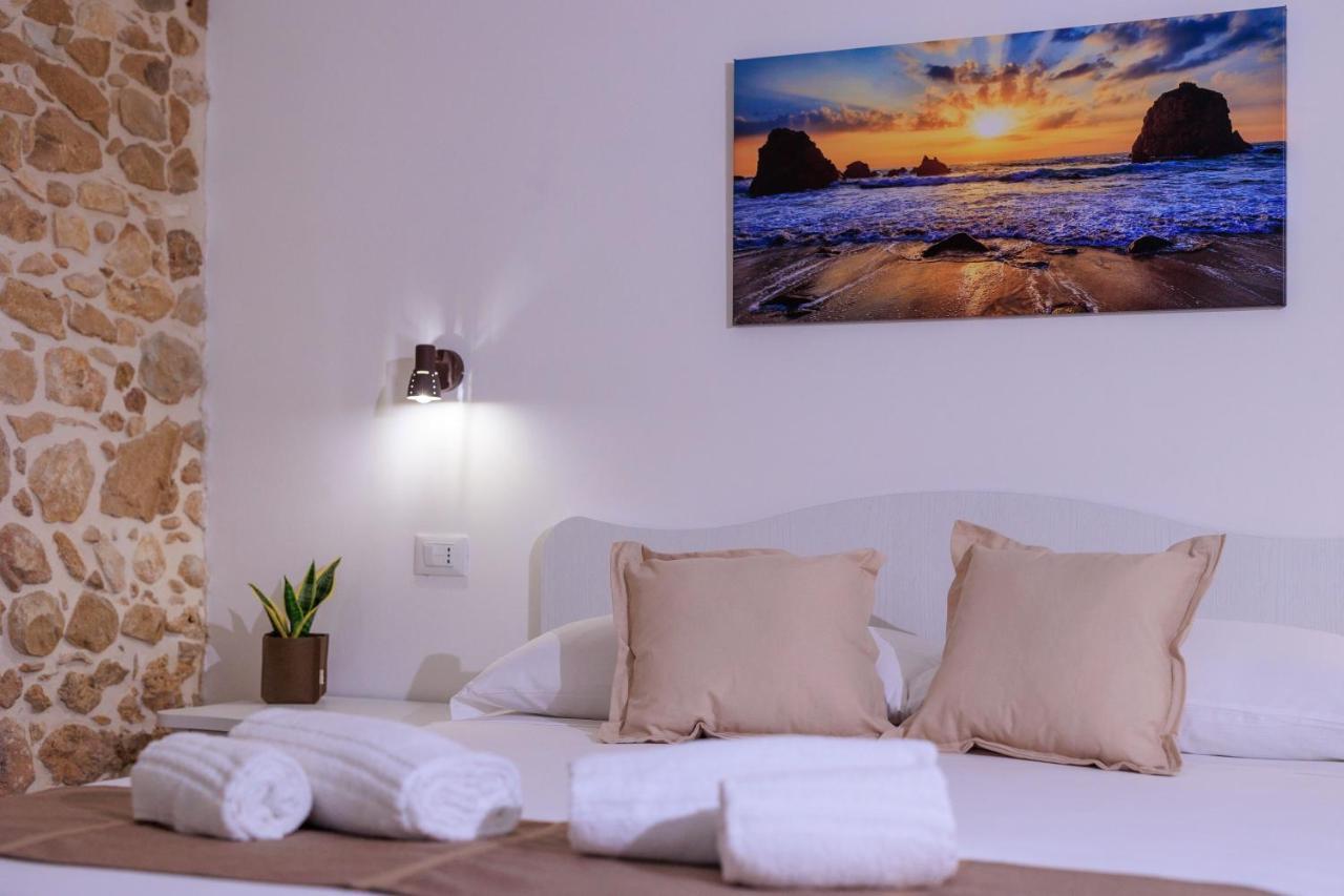 Miramare Rooms B&B Авола Экстерьер фото